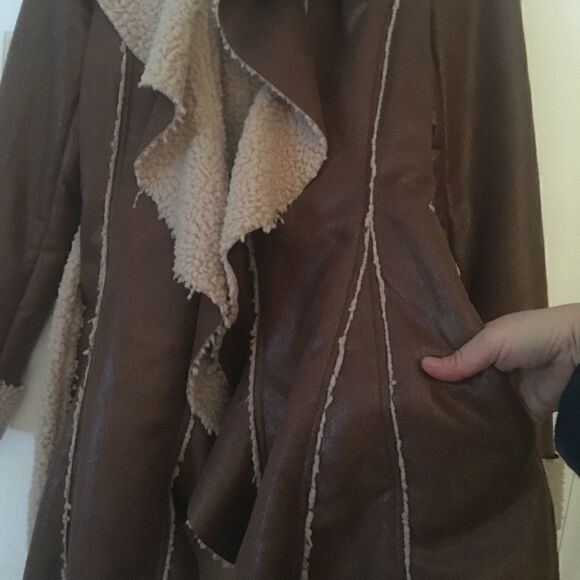 Ryu Anthropologie Faux Leather & Shearling - Picture 6 of 8